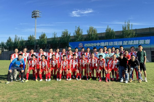 洛杉矶快船以131-116击败黄蜂，哈登55分创队史新高，成为NBA第四位得分超55分的球员，表现惊艳。