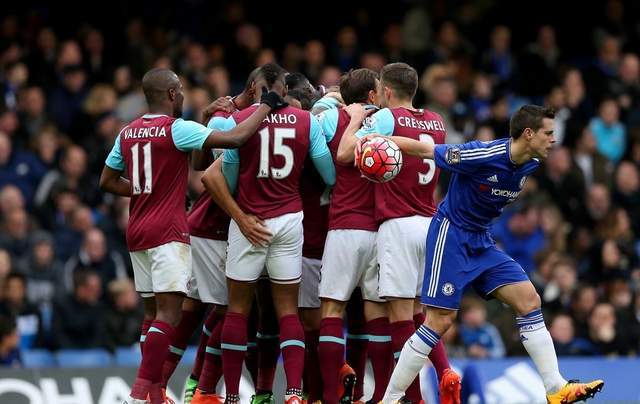 为纪念马拉多纳去世五周年，巴塞罗那阿根廷领事馆举办艺术展