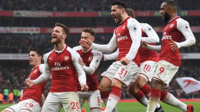 英超战报：曼城2-1战胜切尔西,（英超快讯：曼城2比1力克切尔西）